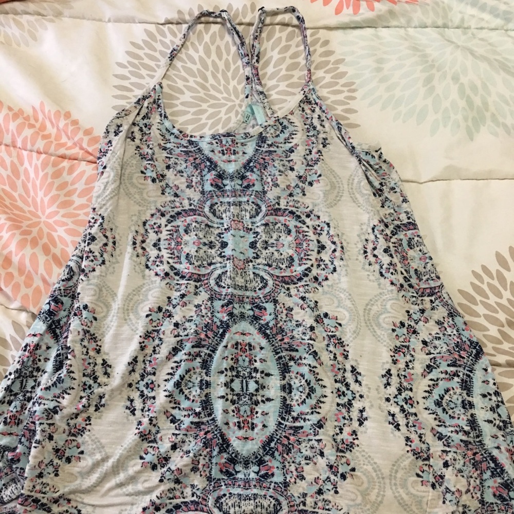 Maurice’s tank top